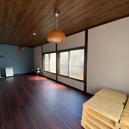 青い家広尾 Hotell Tokyo Eksteriør bilde