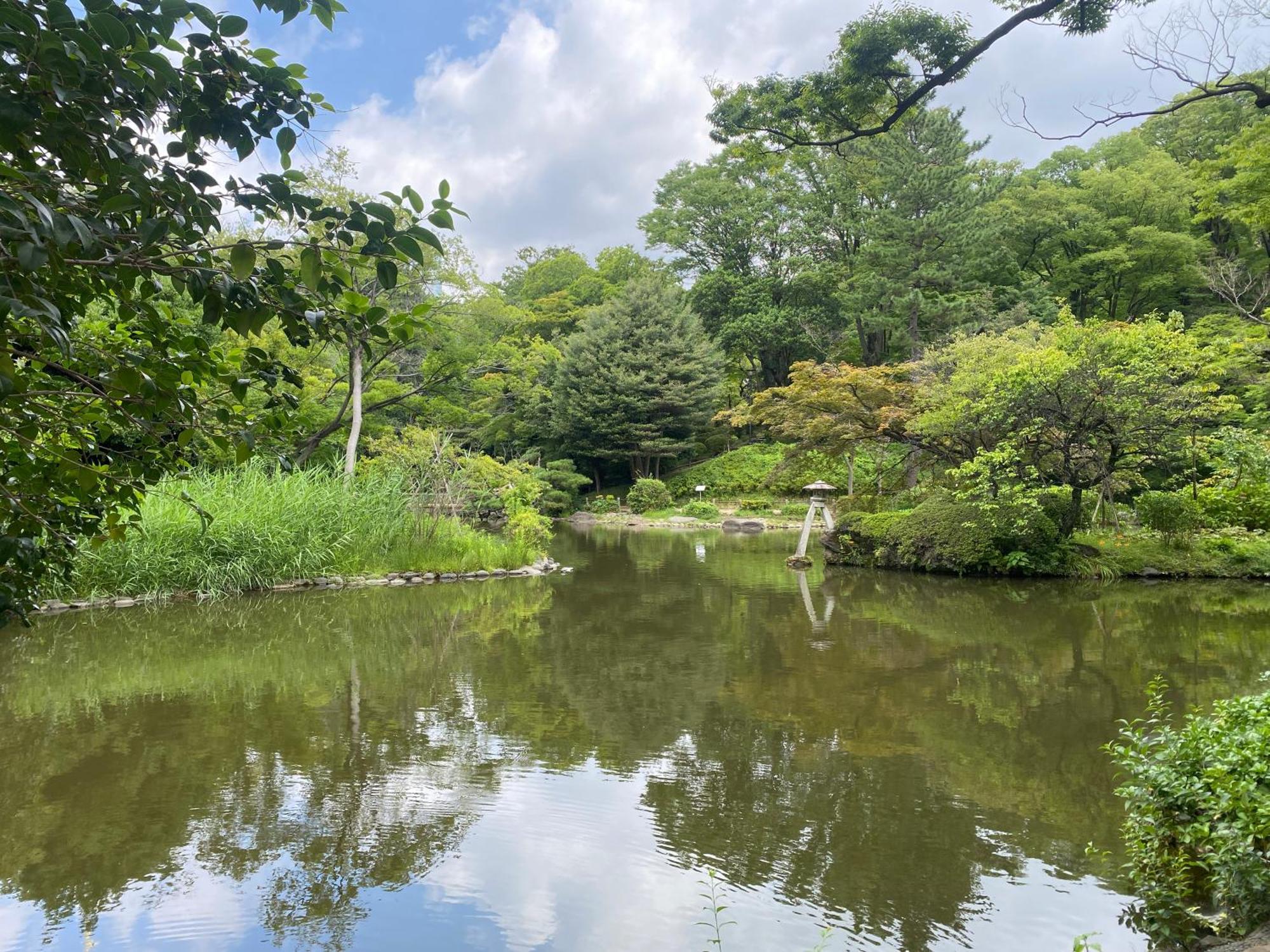 青い家広尾 Hotell Tokyo Eksteriør bilde